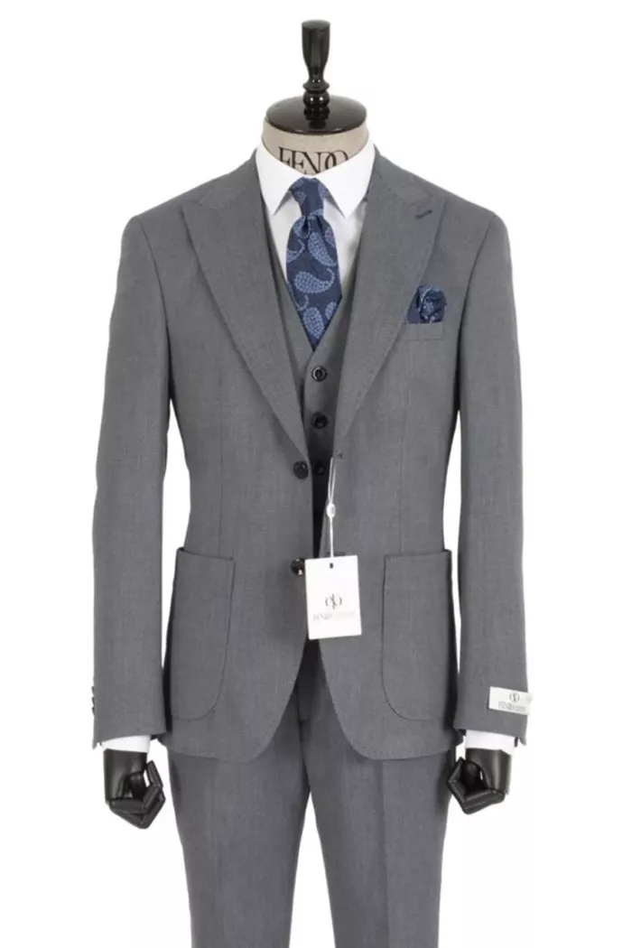 Single-breasted three-piece silver gray bird's eye suit