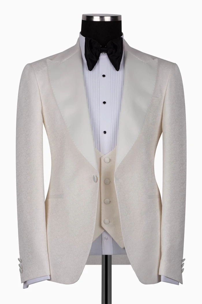 Cream Slim Fit Single Breasted Tuxedo Suit<br>