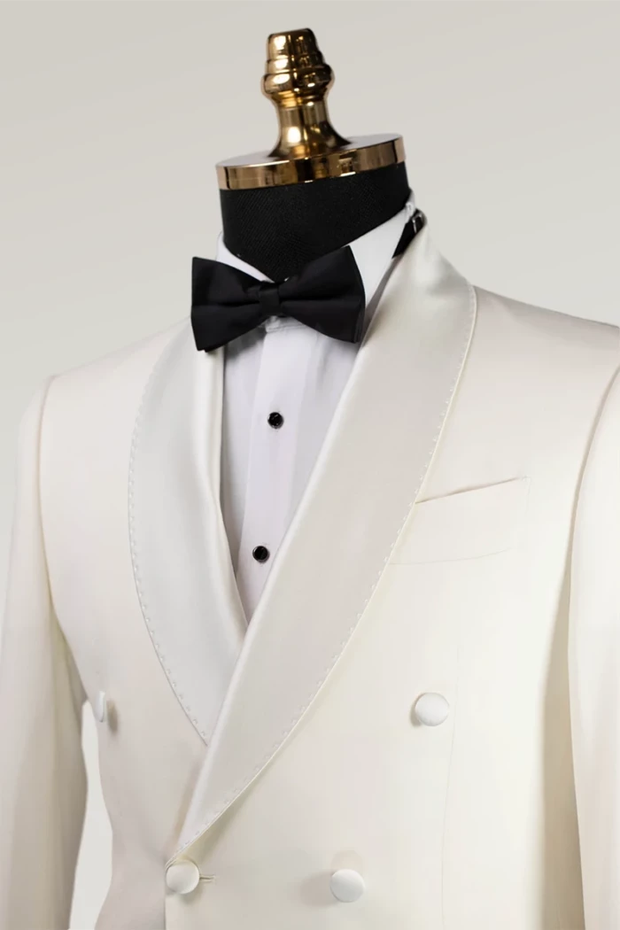 Cream Slim Fit Double Breasted Tuxedo Suit<br>