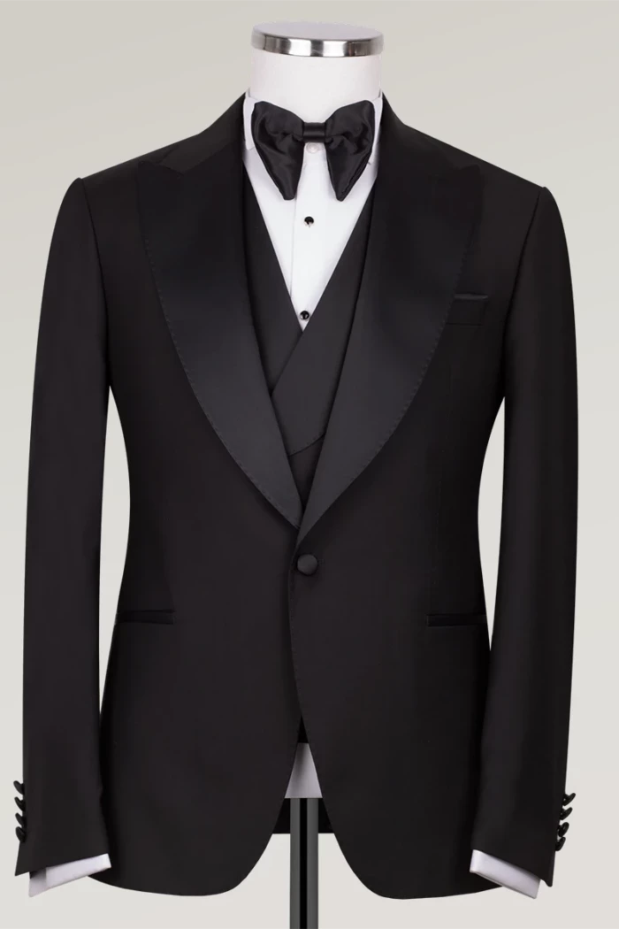 Black Slim Fit Single Breasted Tuxedo Suit<br>