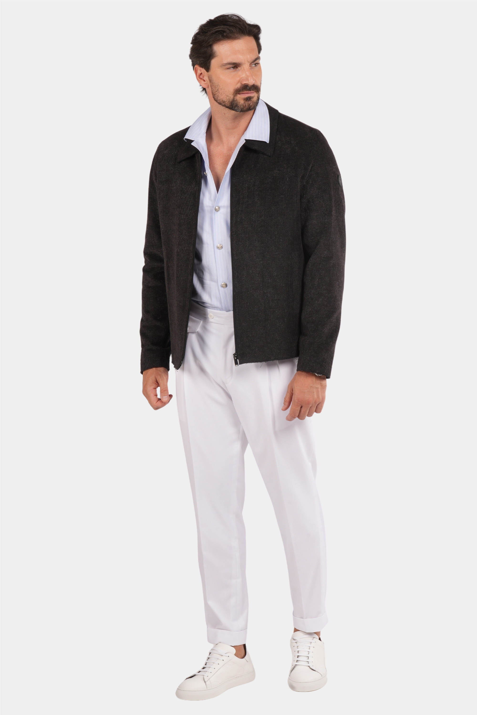 Dunkelgraue italienische Jacke