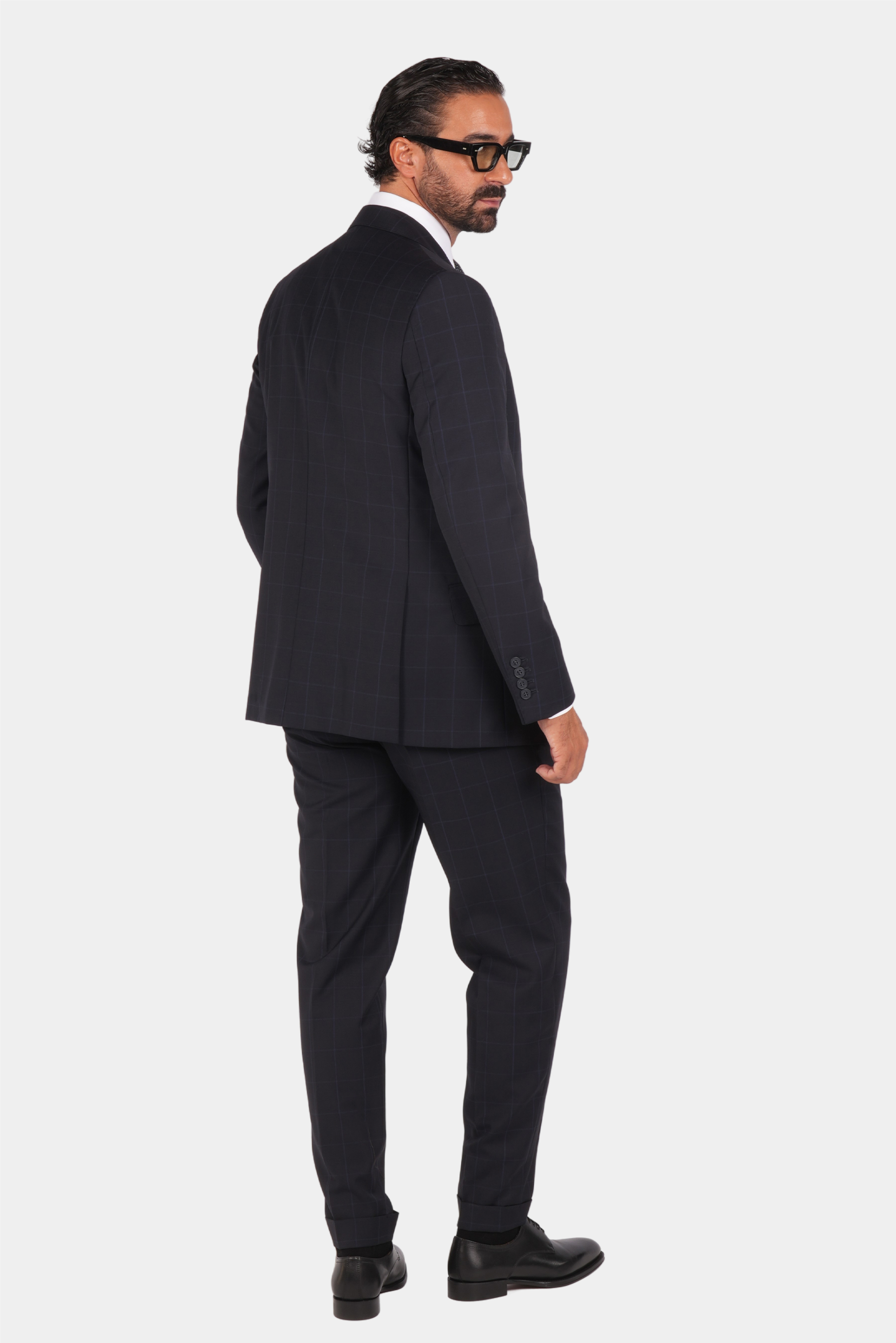 Dunkelblauer kariertes Modern-Fit-Einreiher-Anzug