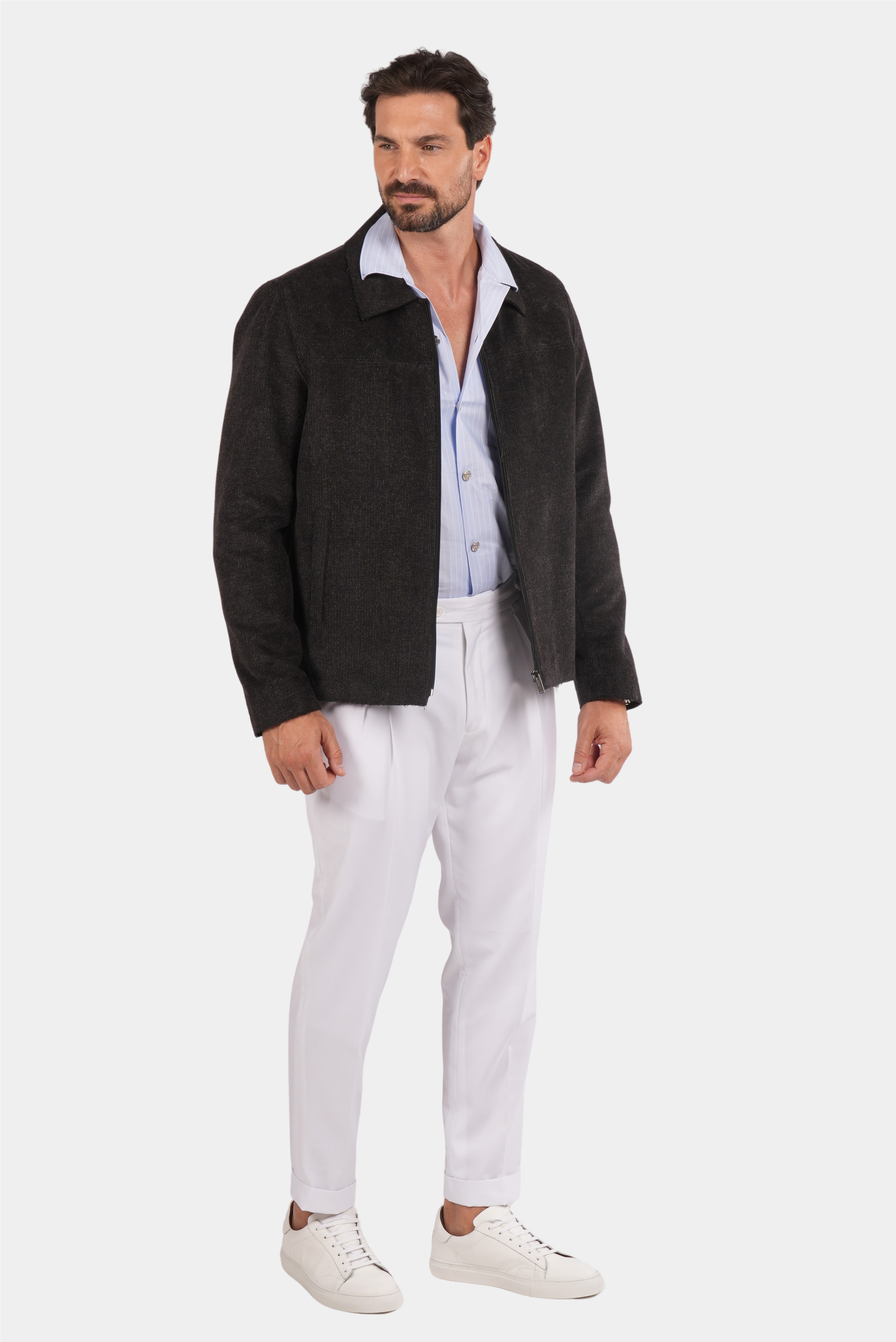 Dunkelgraue italienische Jacke