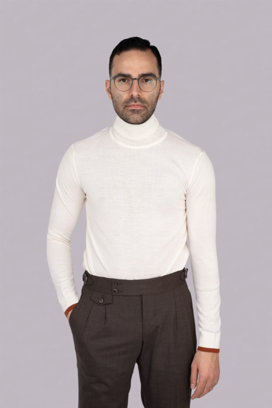 Cremefarbener italienischer Woll-Acryl-Rollkragenpullover