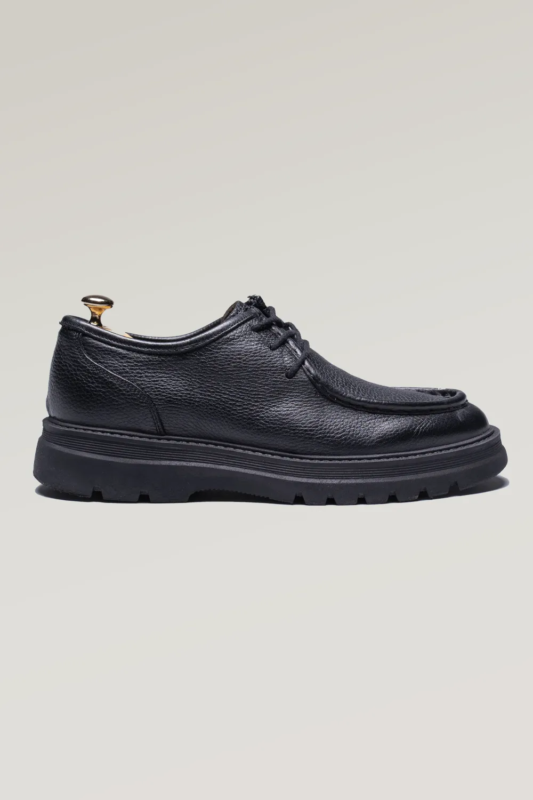 Black deer leather derby shoe