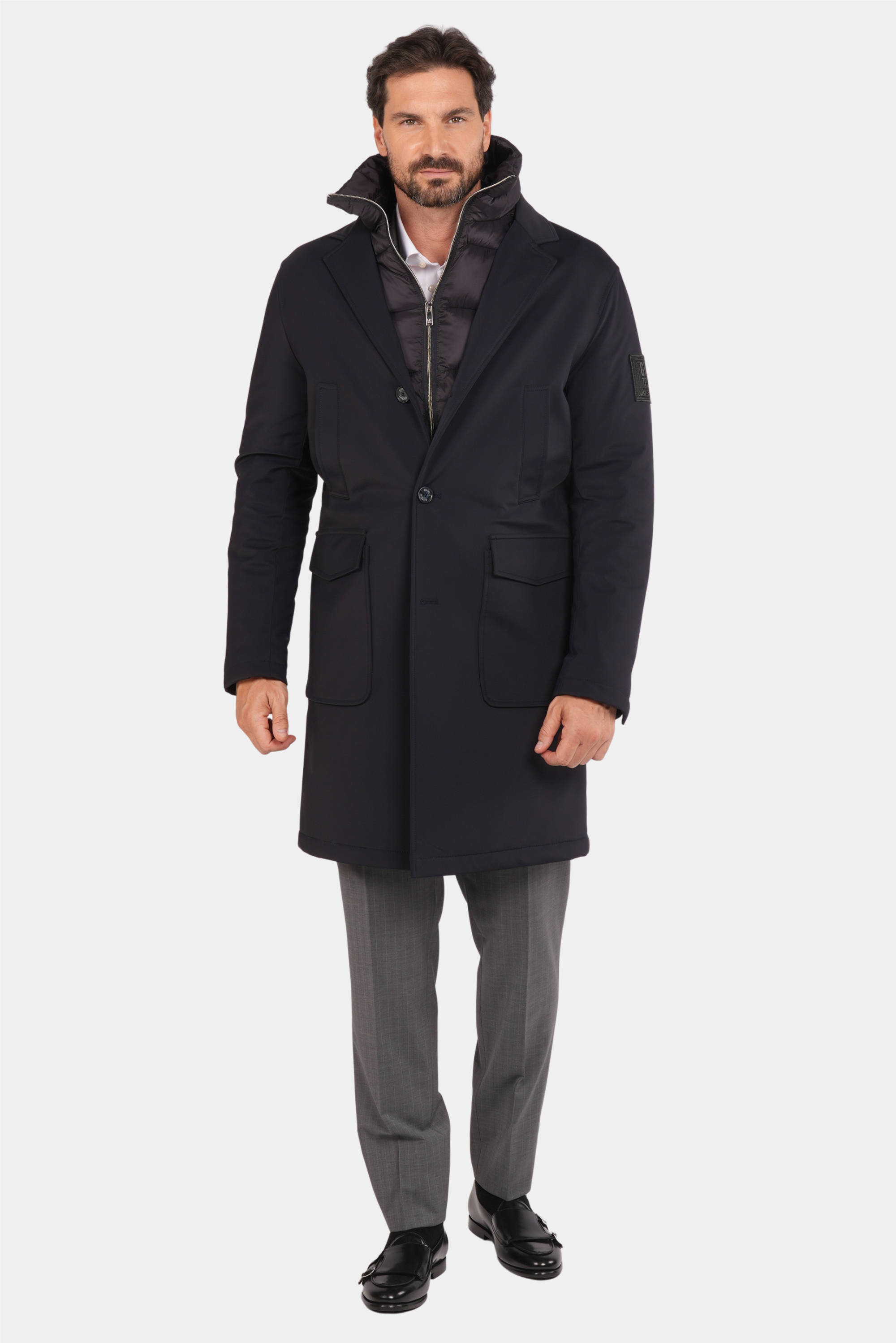 Marineblaue Daunenjacke
