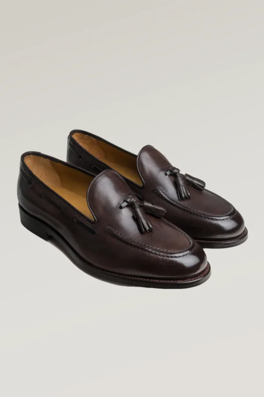 Brauner Loafer aus Leder mit Quaste