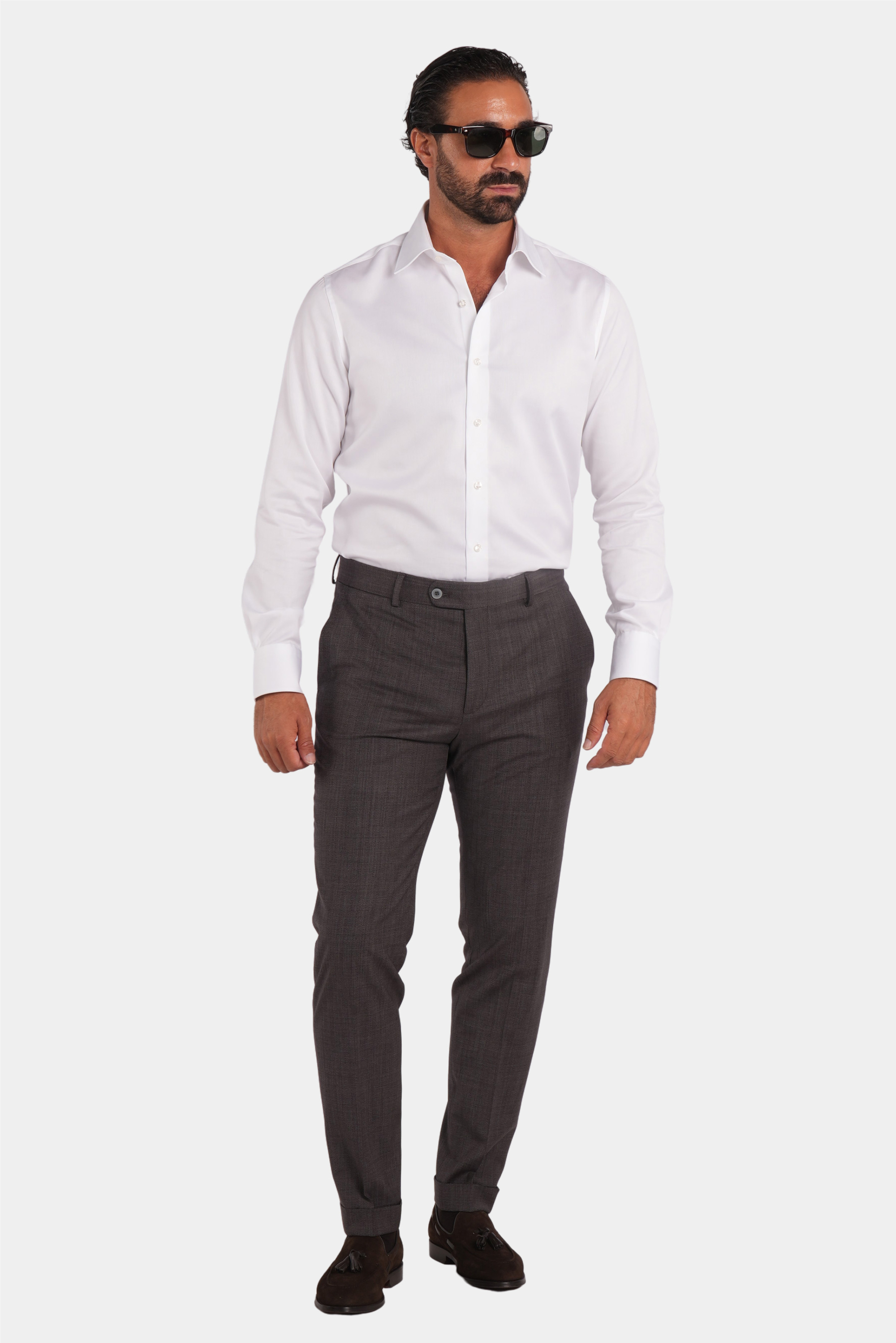 Brauner Zweiteiler-Anzug aus Wolle mit Tailored Fit