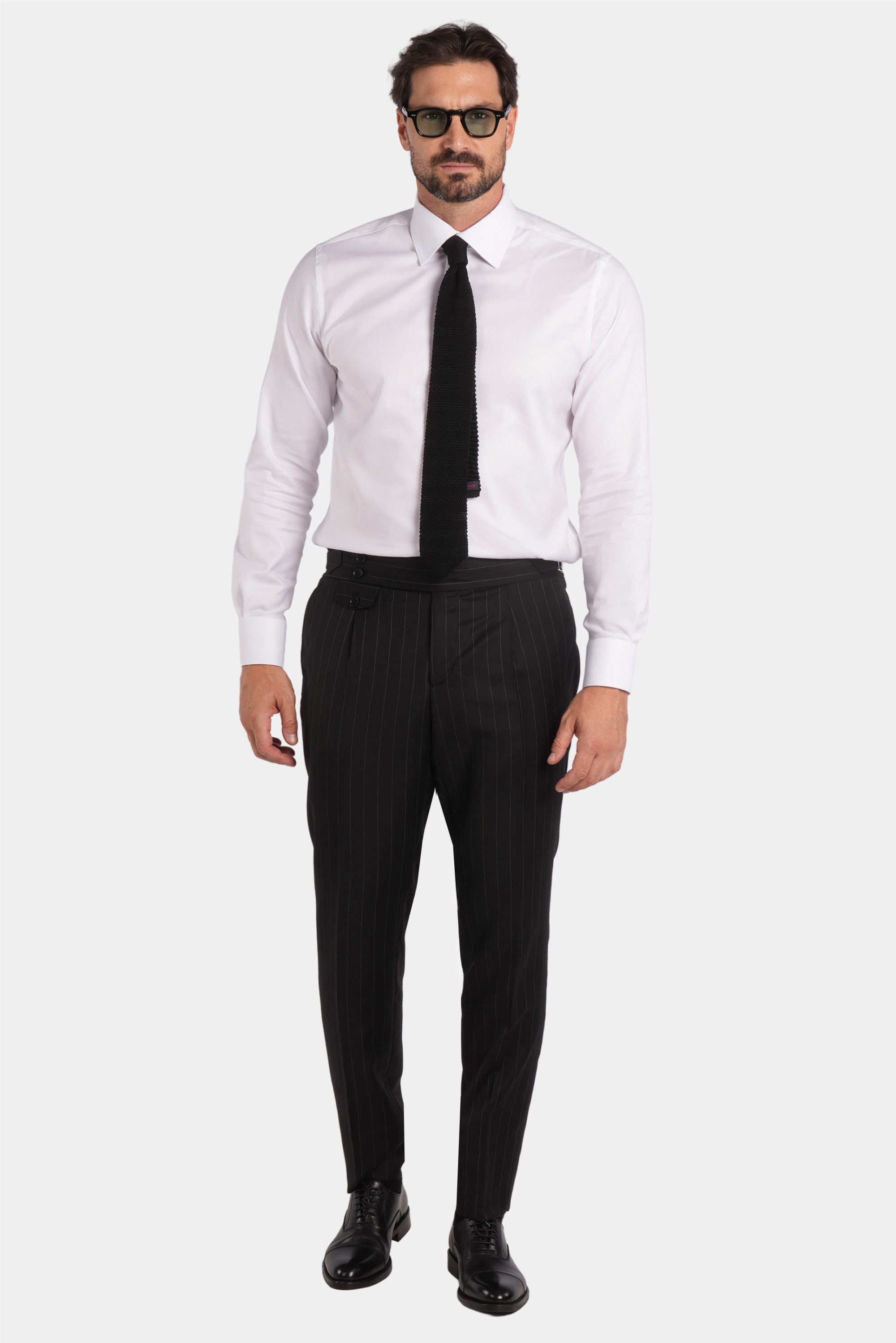 Schwarzer Nadelstreifen Slim Fit Zweireiher Anzug aus Wolle