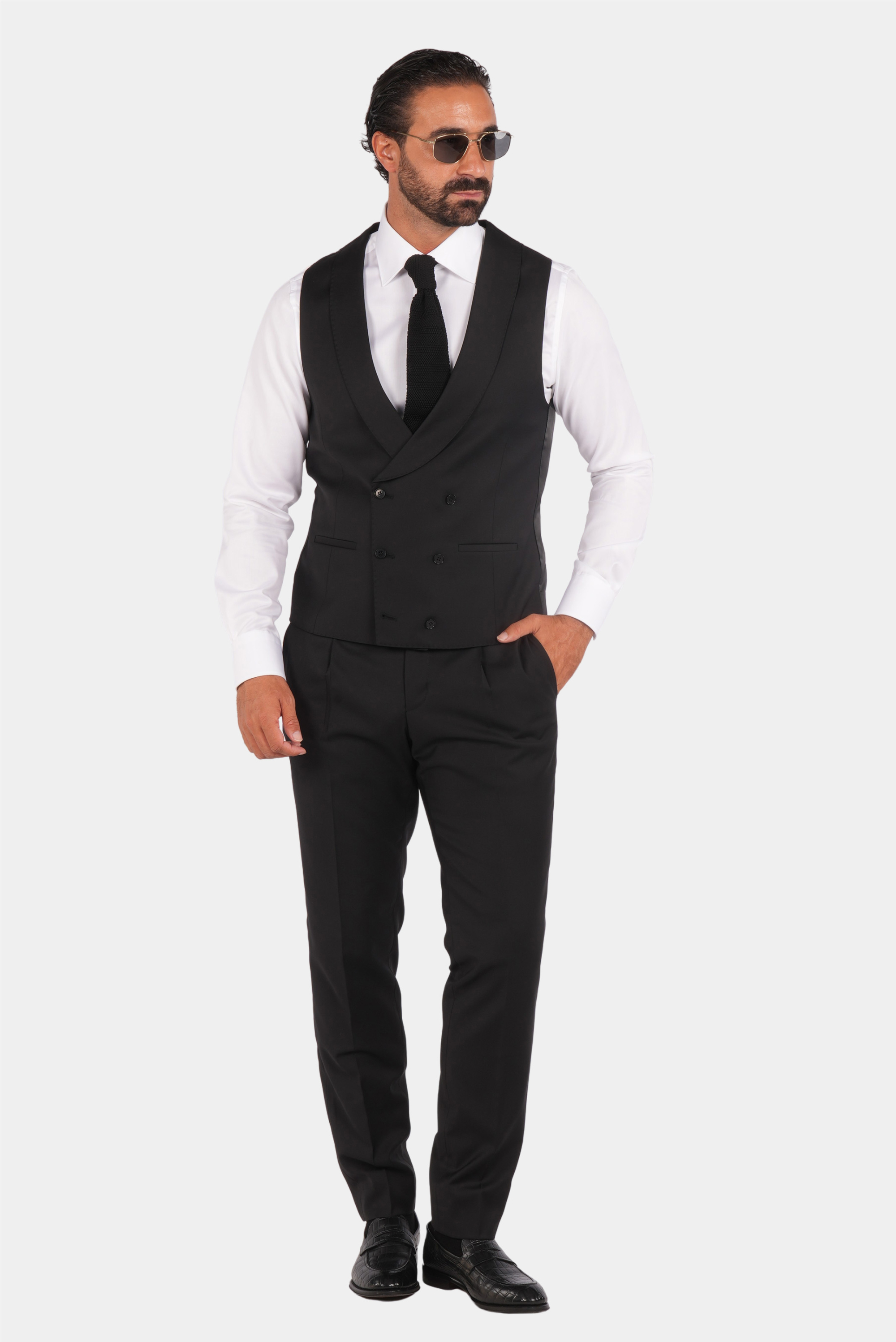Schwarzer Slim Fit Einreiher Dreiteiliger Anzug aus Wolle
