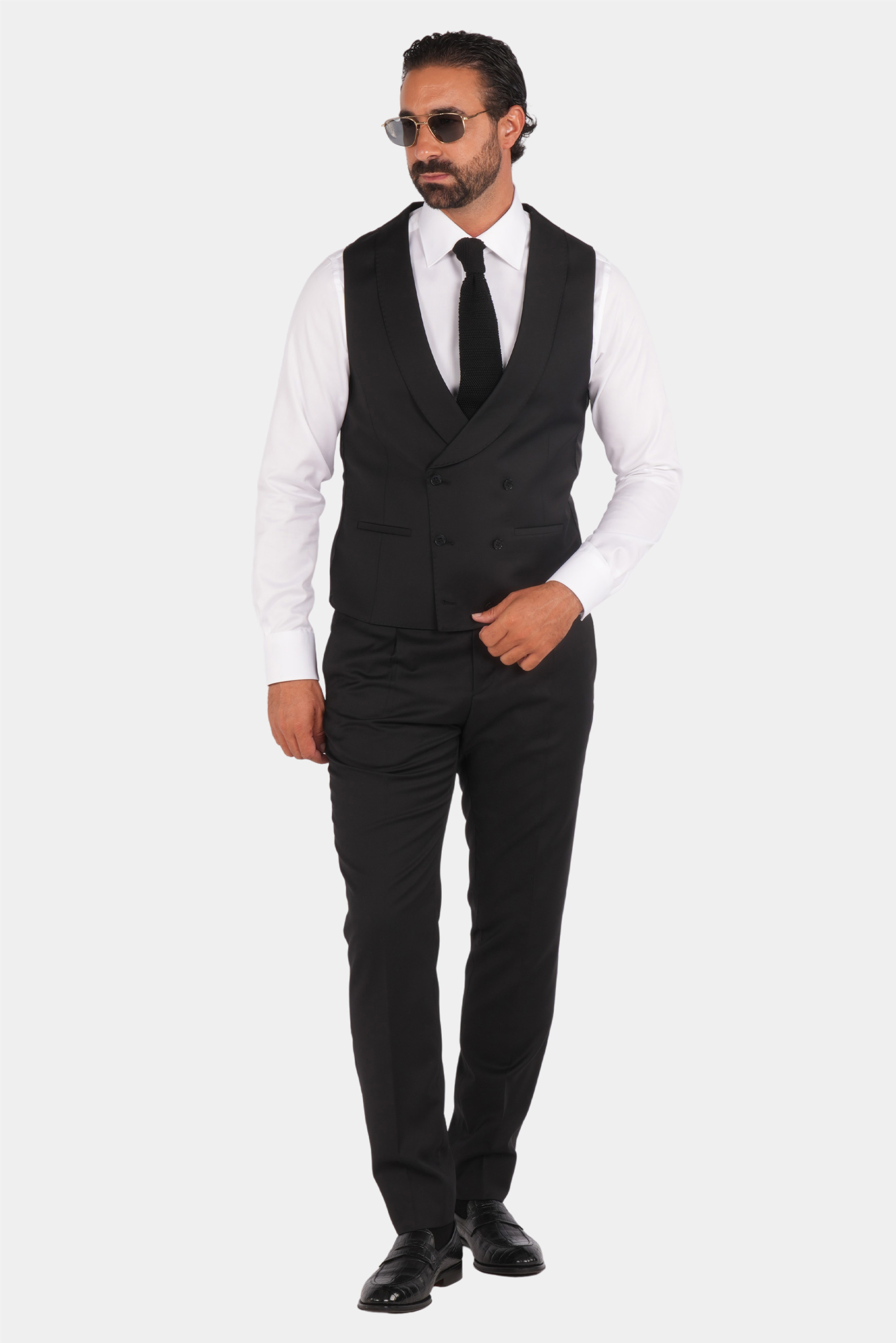 Schwarzer Slim Fit Einreiher Dreiteiliger Anzug aus Wolle