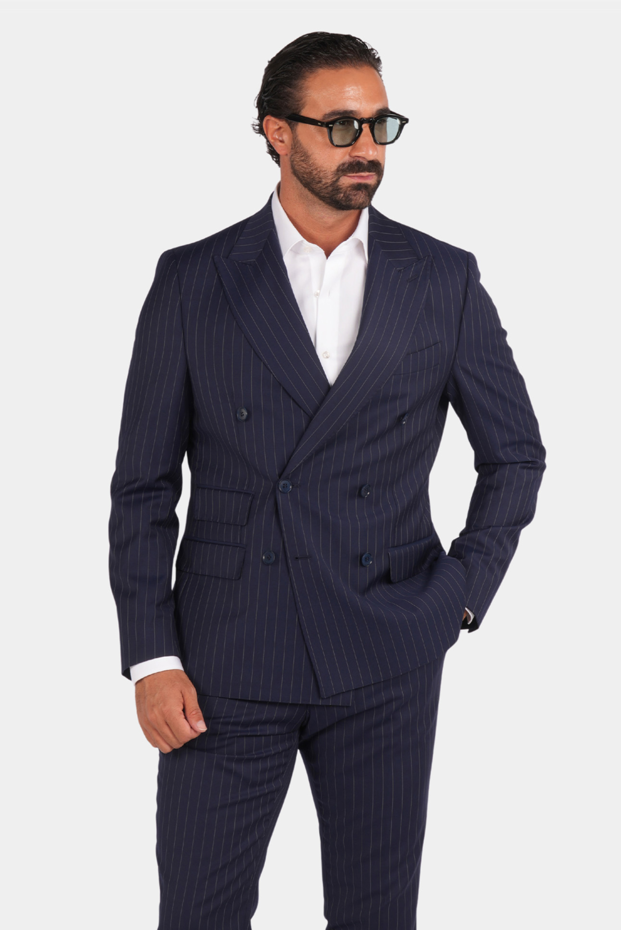 Marineblauer Nadelstreifen Slim Fit Zweireiher Anzug aus Wolle